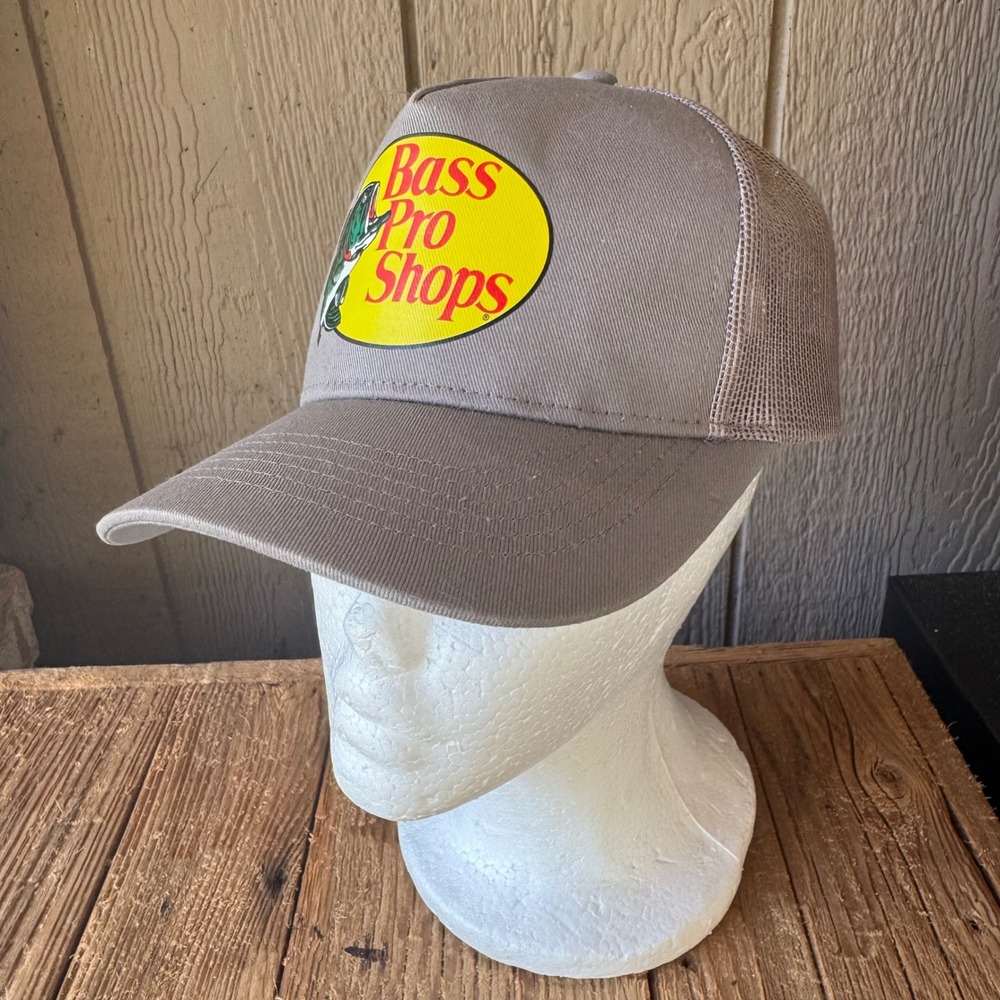Bass Pro Shops Mesh Back Trucker Hat Gray Snapback Fishing Cap Mens OSFM